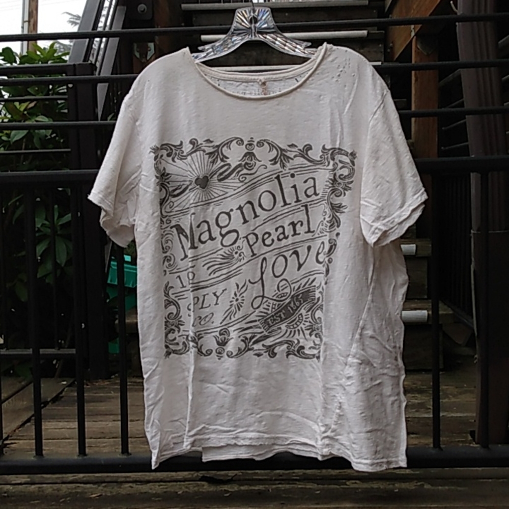 Magnolia Pearl Oversized T Shirt OSFAm